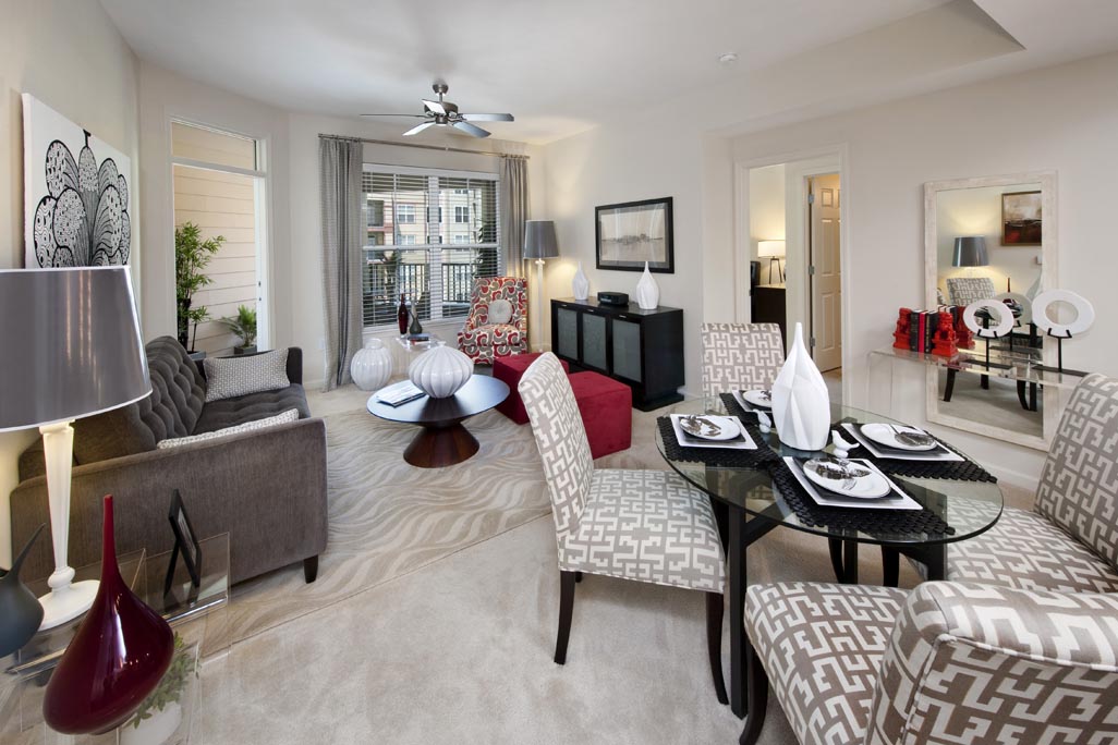 13-Model-Dining-Room-01